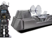 5,3 MILIONI DI $: PREZZO RECORD PER “ROBBY THE ROBOT” Forbidden-Planet-Robby-Robot