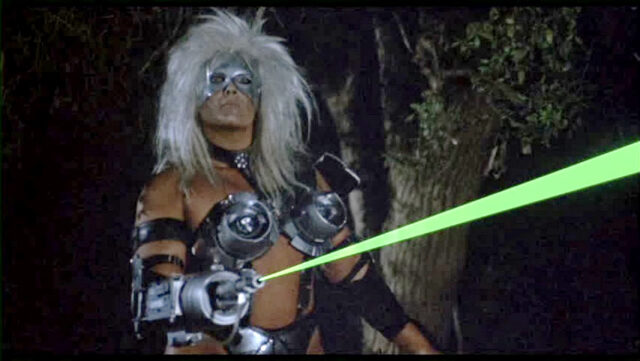 Alienator (1990) Alienator (1990)