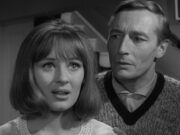 Assedio alla terra (1963) Assedio alla Terra (Unearthly Stranger) 1963