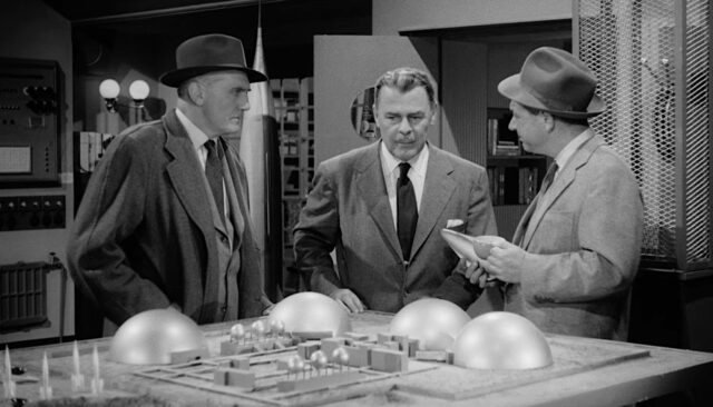 I vampiri dello Spazio (Quatermass 2) 1957 I vampiri dello Spazio (Quatermass 2) 1957