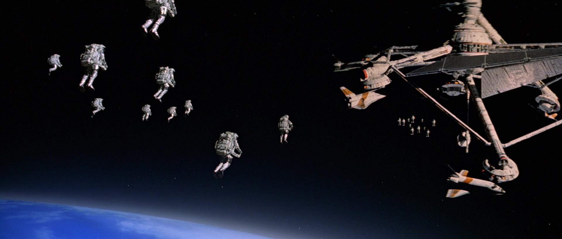 007 - Moonraker (1979)
